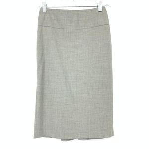 Reiss Skirt Women's Sz 0 Pencil Light Grey Back Zipper Knee Length Flounce Back